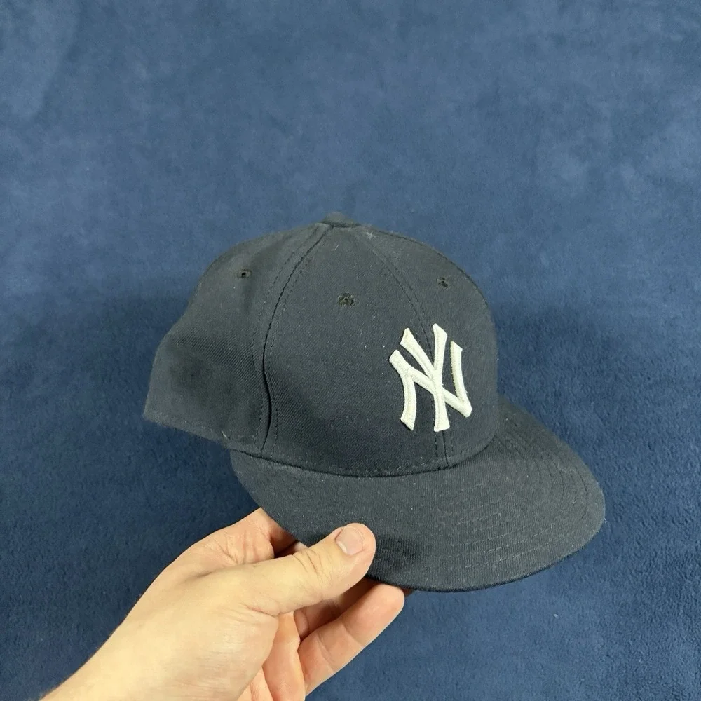 New York Yankees New Era 59FIFTY LOW PROFILE Fitted Hat Cap Sz 7 3/4